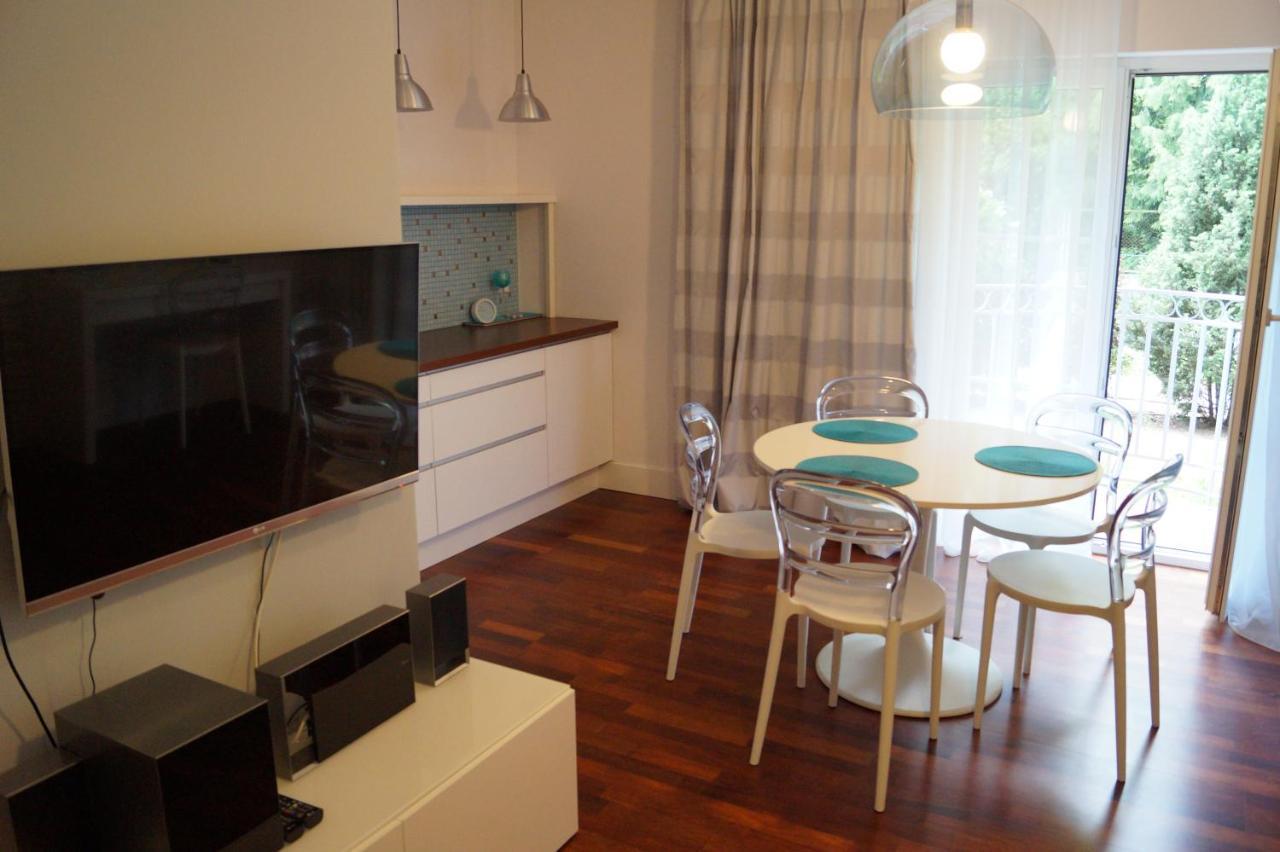 Ferienwohnung Apartament Przy Parku Kórnik Exterior foto